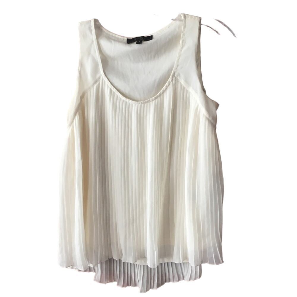 Jessica Simpson Sleeveless Blouse sz S Cream Pleated Tank Top